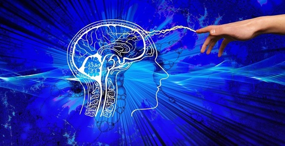 Uma mão presa por uma raio a um cérebro humano