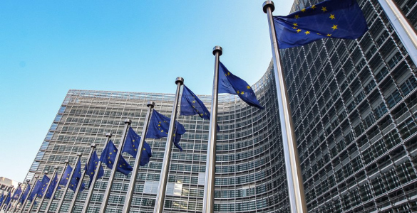 Fotografia da sede da Comissão Europeia (Edifício Berlaymont), em Bruxelas